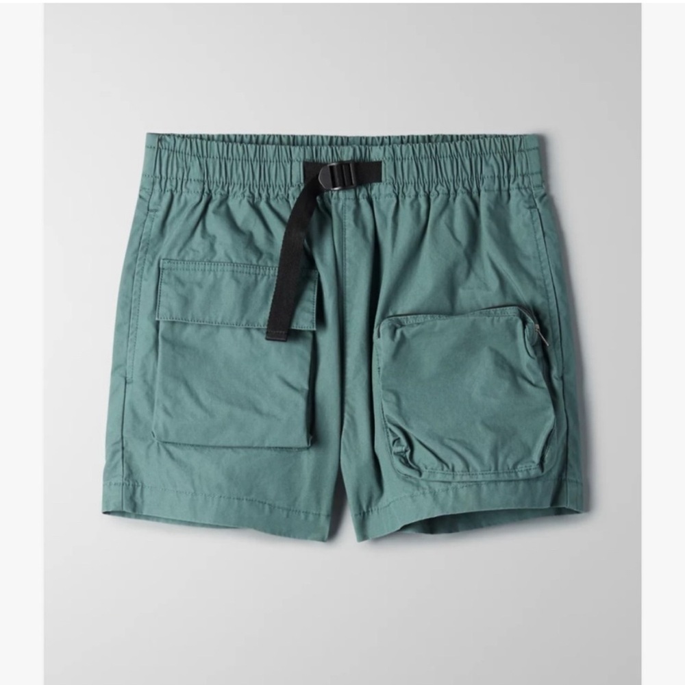 Aritzia Tna Bel Air Short Sage Green Belted Cargo Utility Gorpcore-Small
